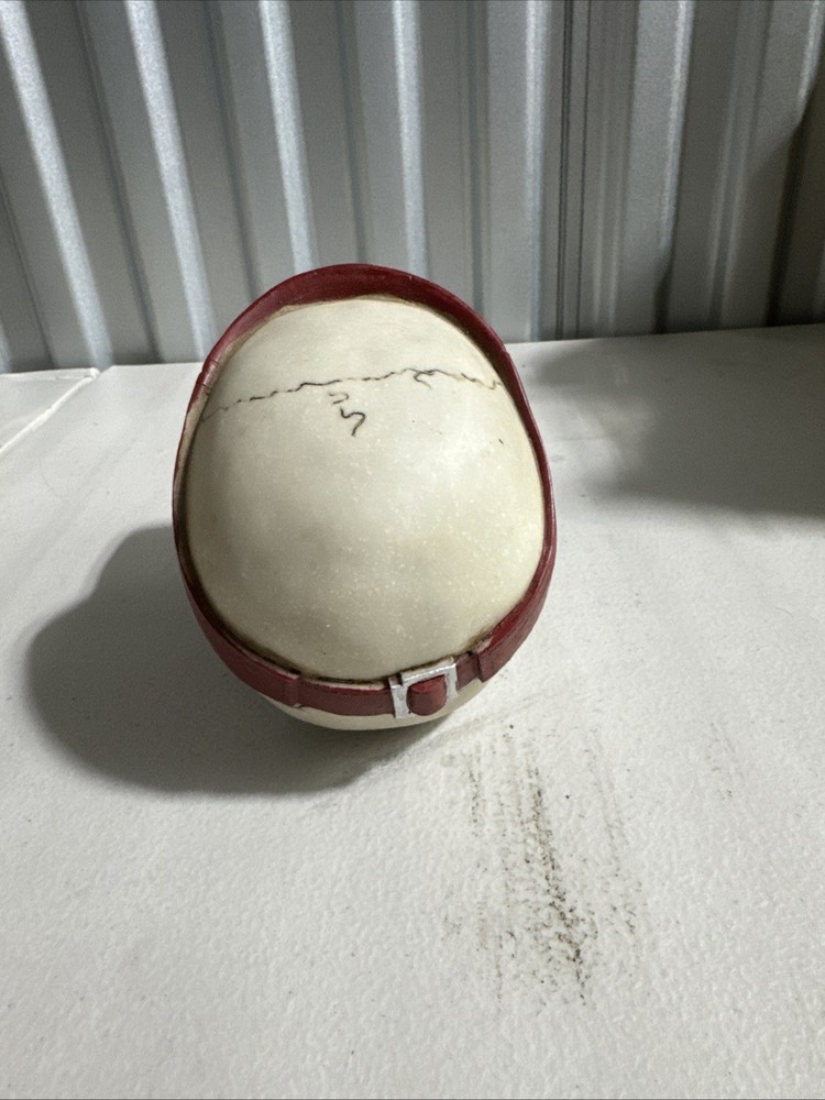 Porcelain skull decor