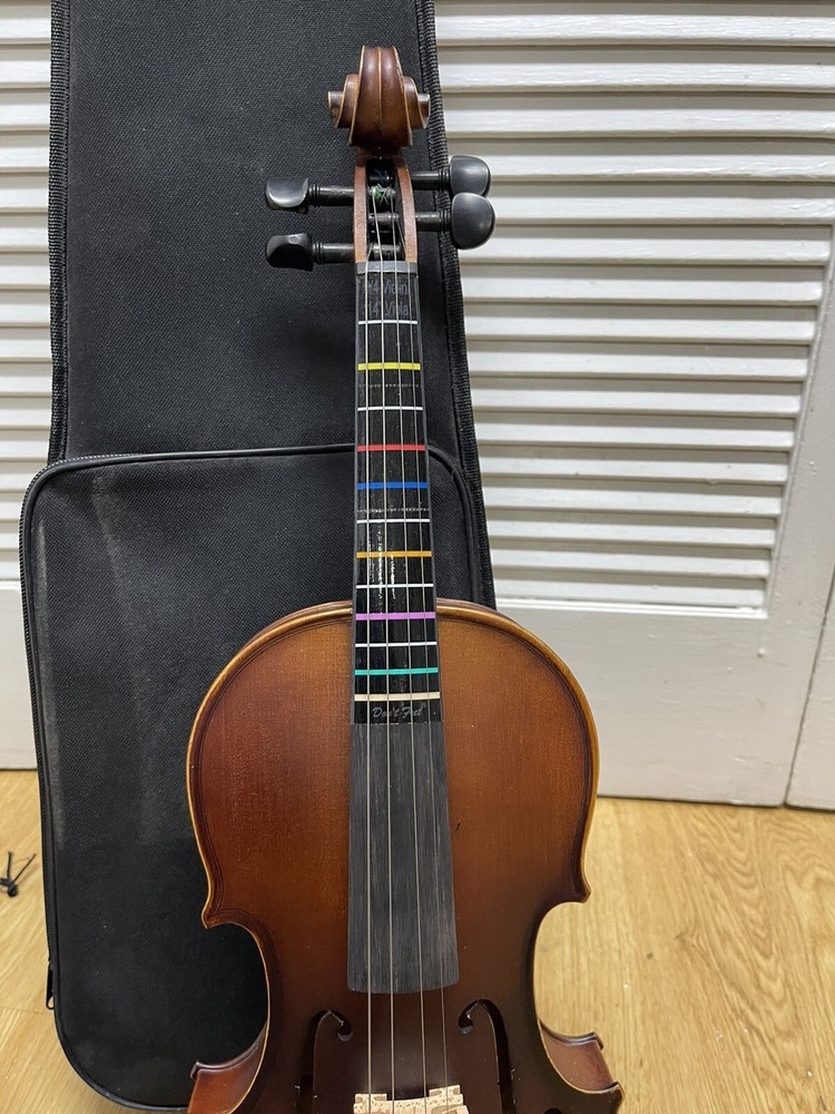 Maestro MAVK 44 4/4 4-String Satin Violin With Case *Needs Bow*
