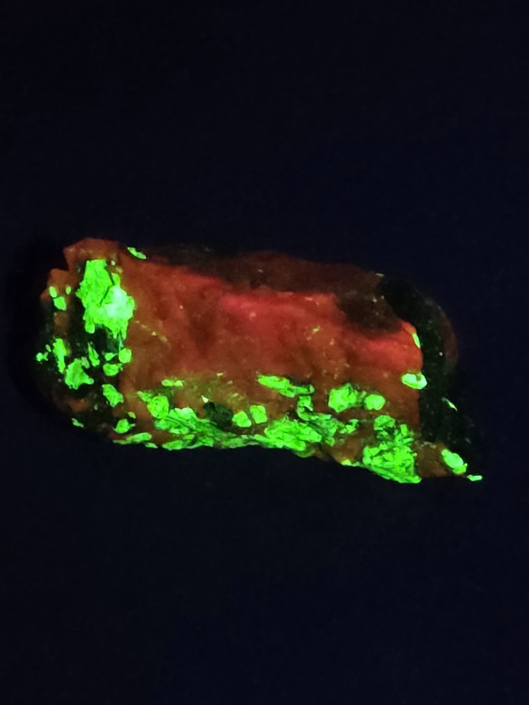 Fluorescent Willemite/Calcite Specimen 26.9 Grams