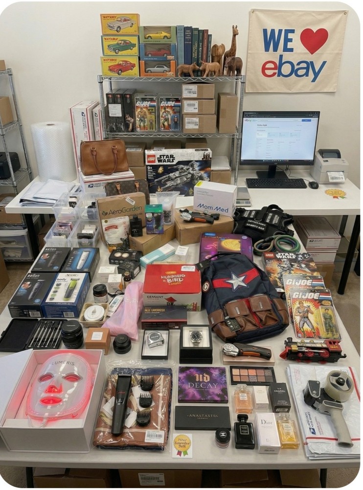 Amazon Mystery Box. AWESOME KIDS BOX. MARVEL, SPIDEY. LOADED WITH COOL STUFF!!