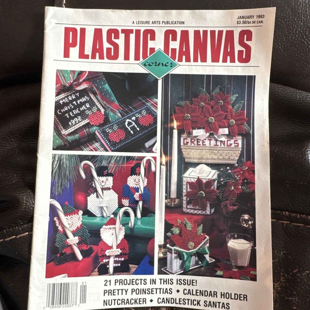 1993Plastic Canvas Magazine 21 Craft Projects Nutcracker, Candlestick Santa *AV