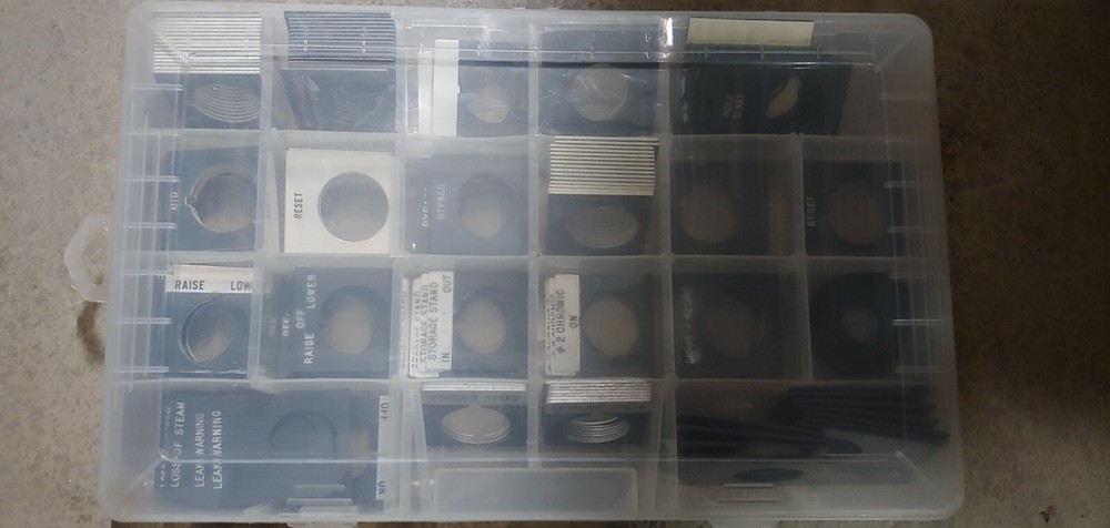 100)HONEYWELL MICROSWITCH Indicator Tags/Labels w/case