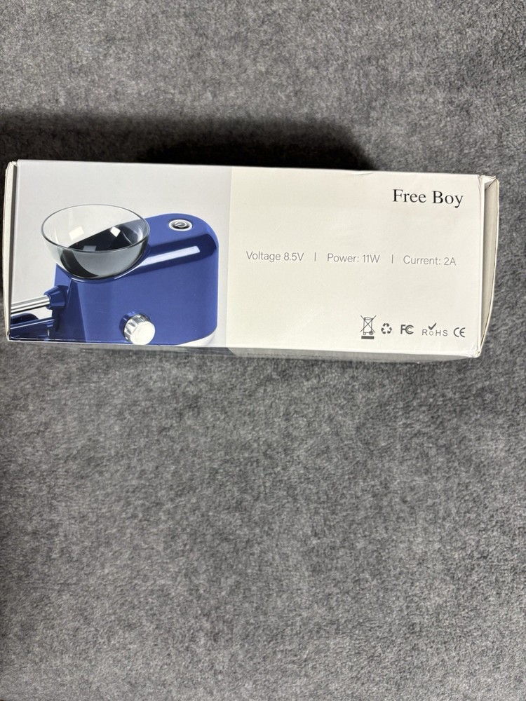Free Boy Electric Cigarette Rolling Machine Loader Portable Cones Holder Case