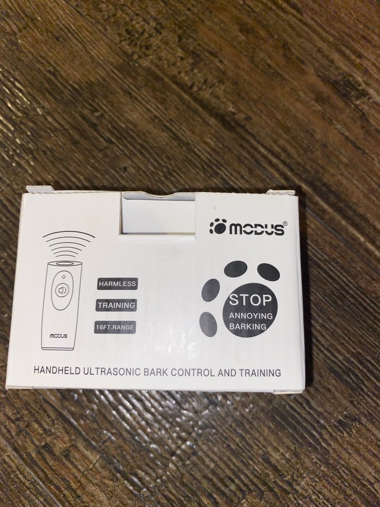 MODUS Grey Handheld Ultrasonic Bark Control Device