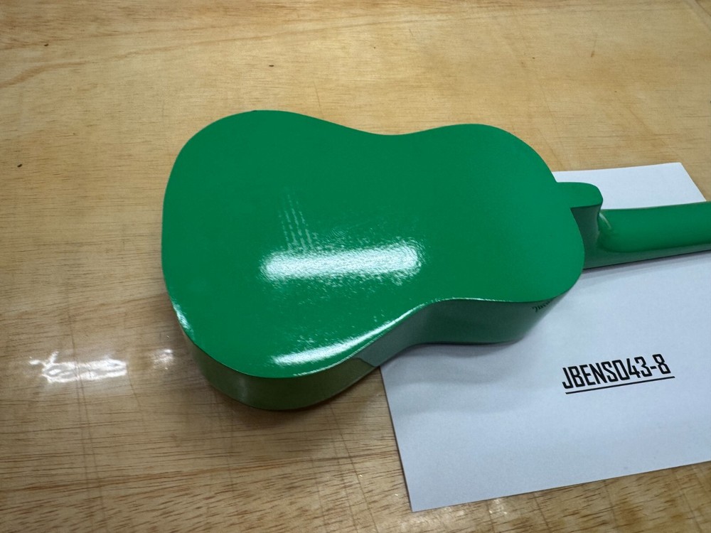Snap-On Tools NEW GREEN Small Decorative String Guitar