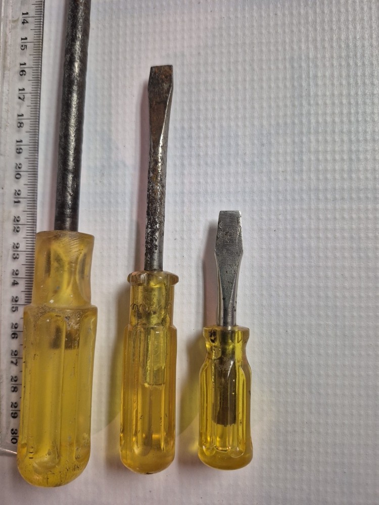 Vintage 3pc Yellow Handle Flathead Screwdriver Lot