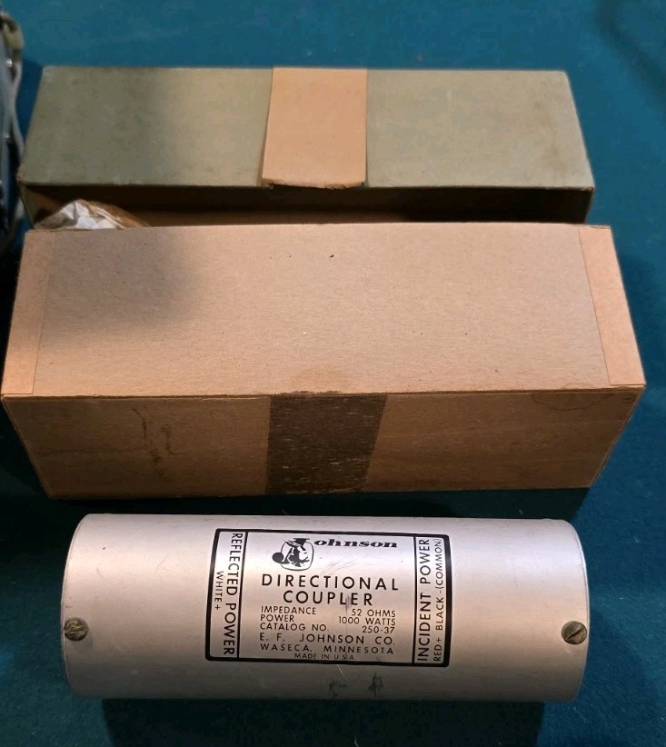 Johnson Viking Matchbox 250-23-3