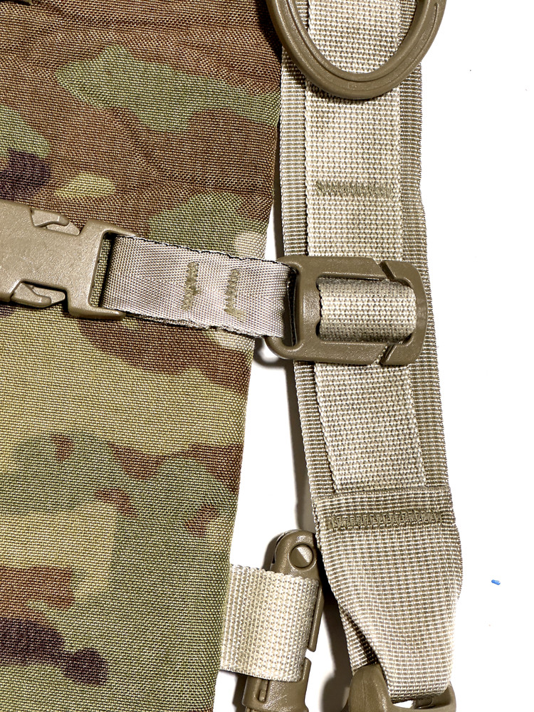 PROPPER USGI Molle II Multicam Hydration System Carrier