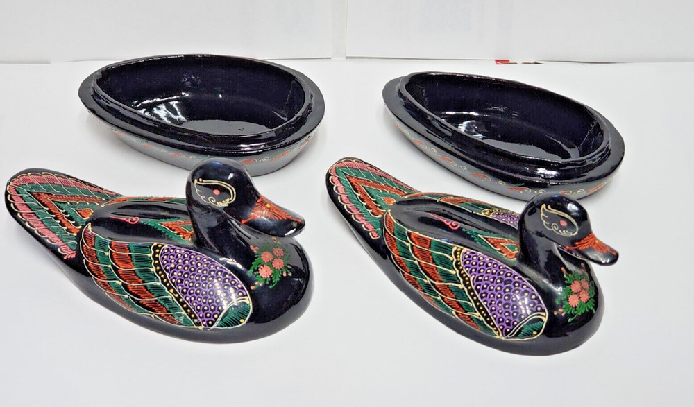 Lacquerware Duck storage box Folk Art decoration