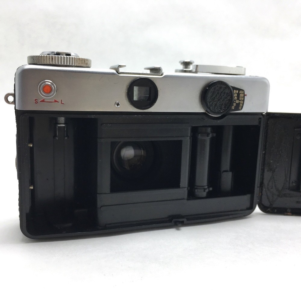 Fujica Compact S Rangefinder Camera With Leather Case Serial 9040814
