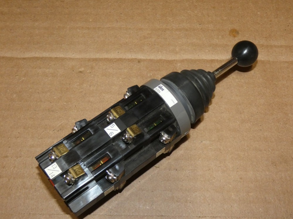 Idec ARN 866070 Joystick Switch