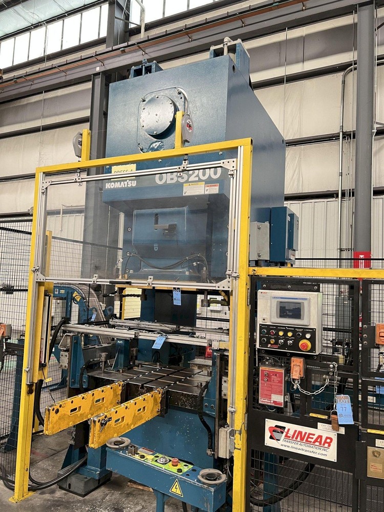 220 TON KOMATSU GAP FRAME STAMPING PRESS