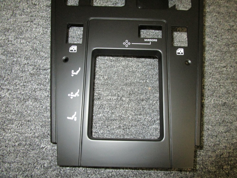 89/84 corvette automatic shift console plate NEW w/seat graphics NICE!! 88/87/86