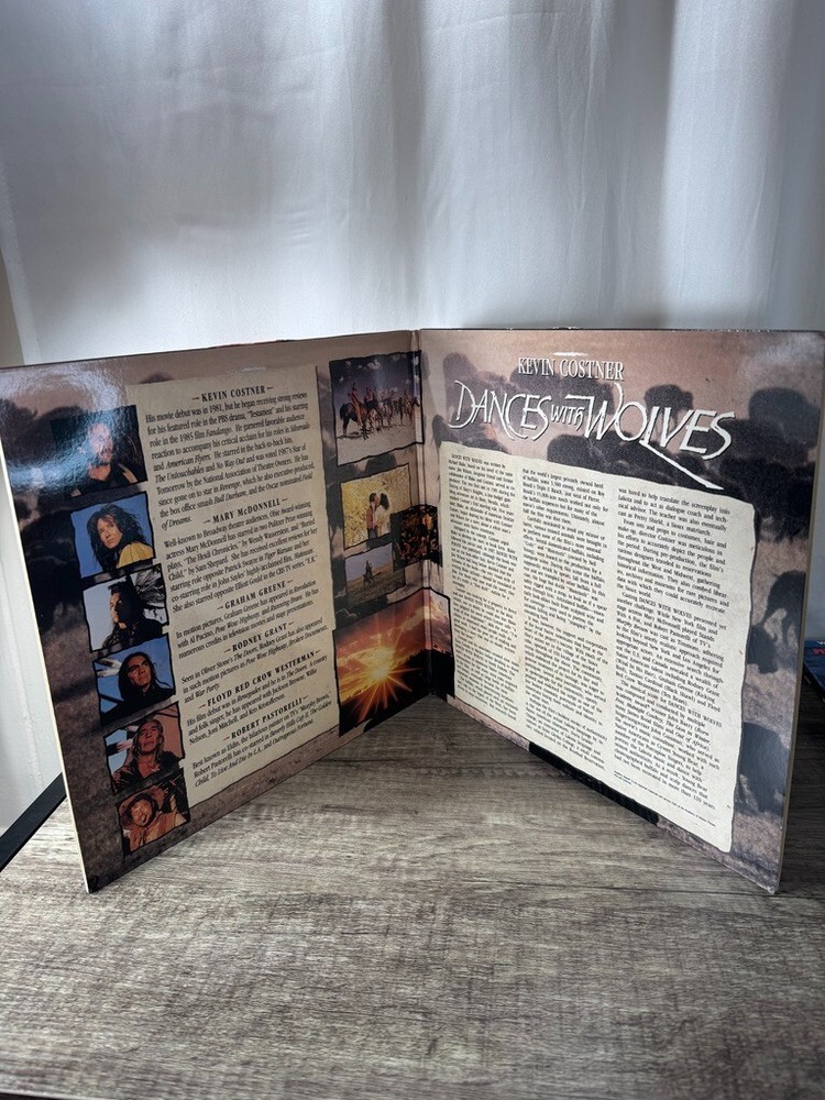 Laserdisc DANCES WITH WOLVES 1990 Kevin Costner Widescreen Edition - Untested