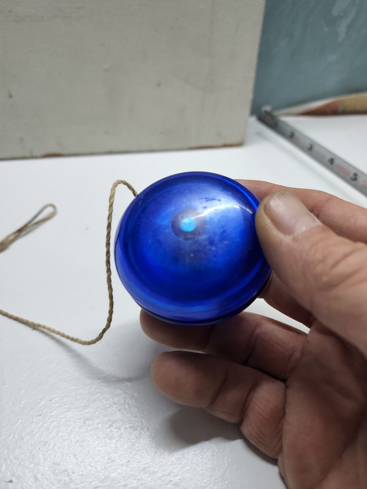 Vintage Champion Yoyo 1992