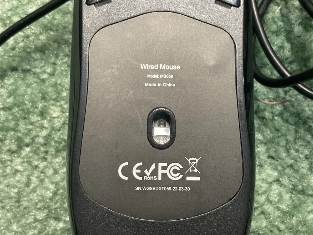 Adesso AKB-132UY Desktop Keyboard and Mouse - Wired