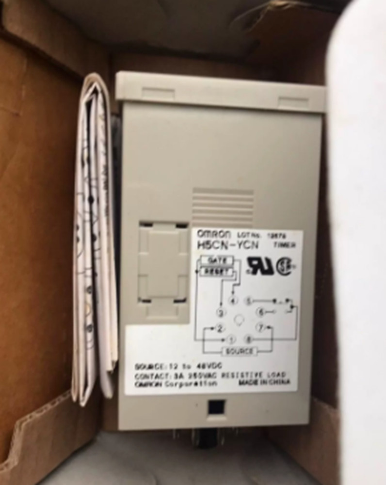 NEW Omron H5CN-YCN 12-48VDC Timer