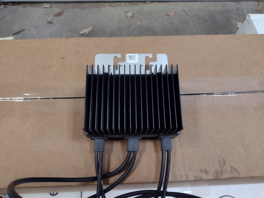 Solaredge optimizer M1600 Solar DC/DC Power Converter New 4 Modules To 1 Output