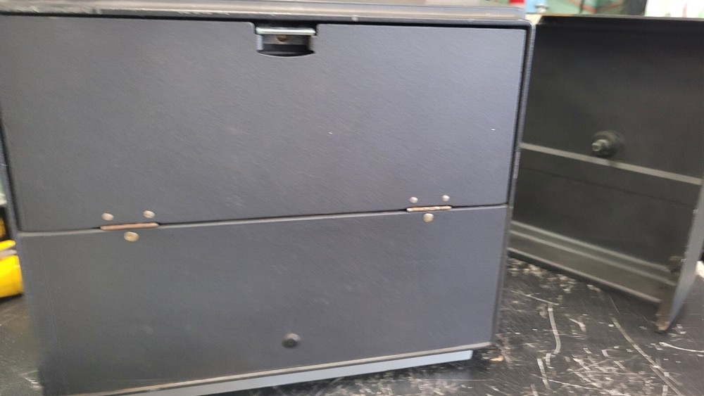 READ Bell & Howell Compatible 8 mm/Super 8 Autoload projector Model 466A READ