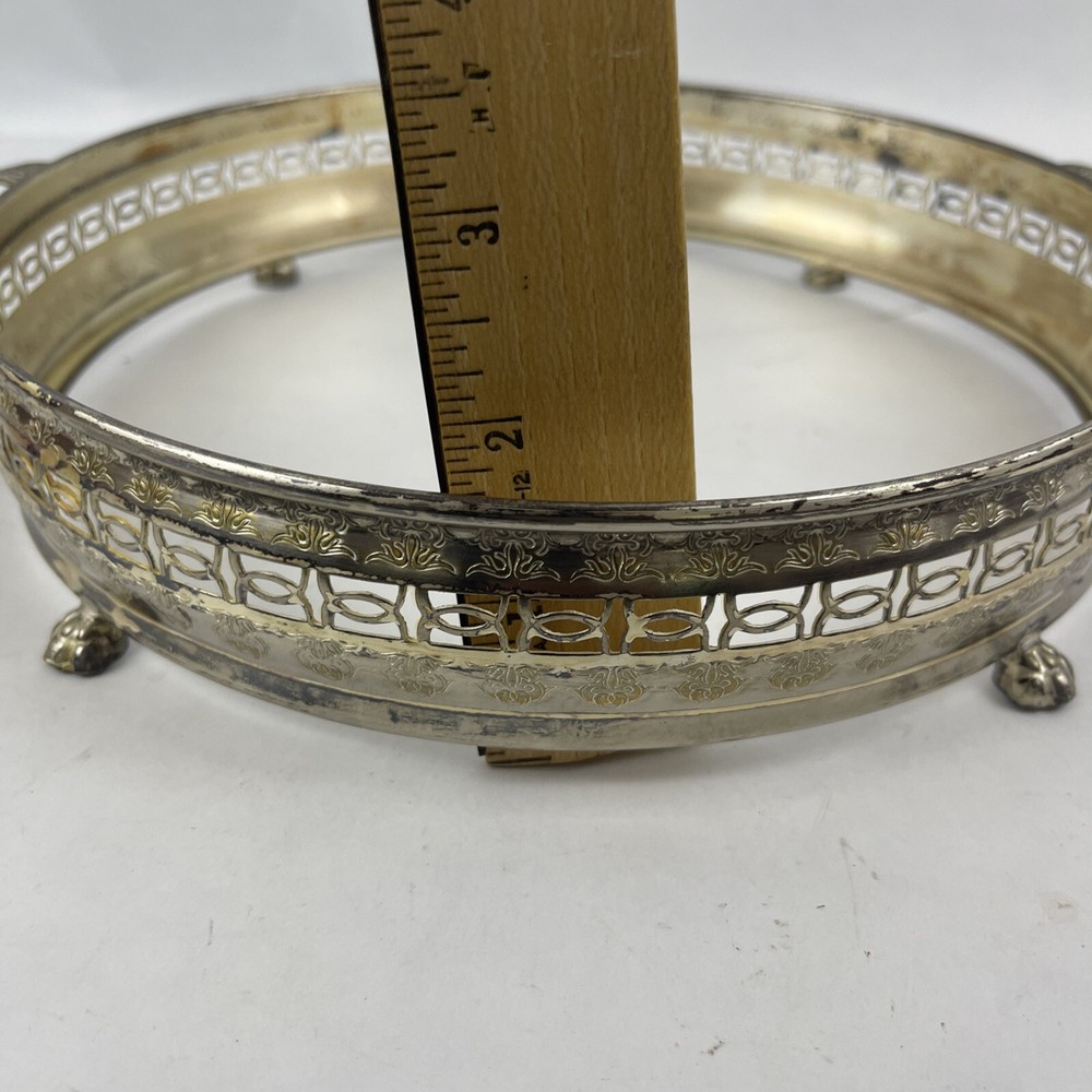 3639 Silver Coated vegetable dish holder 8 3/4”