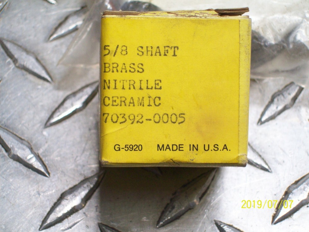 GARLOCK 5/8 SHAFT BRASS NITRILE CERAMIC 70392-0005