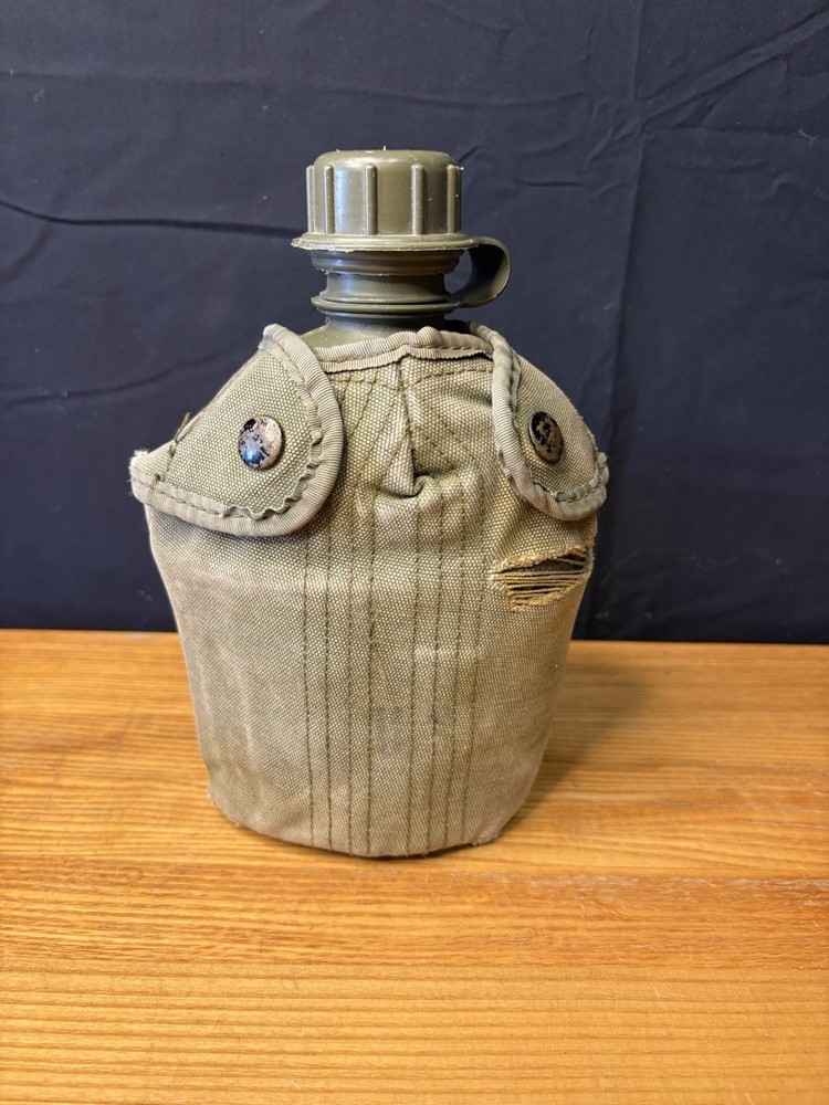 US Army Water Canteen 1976