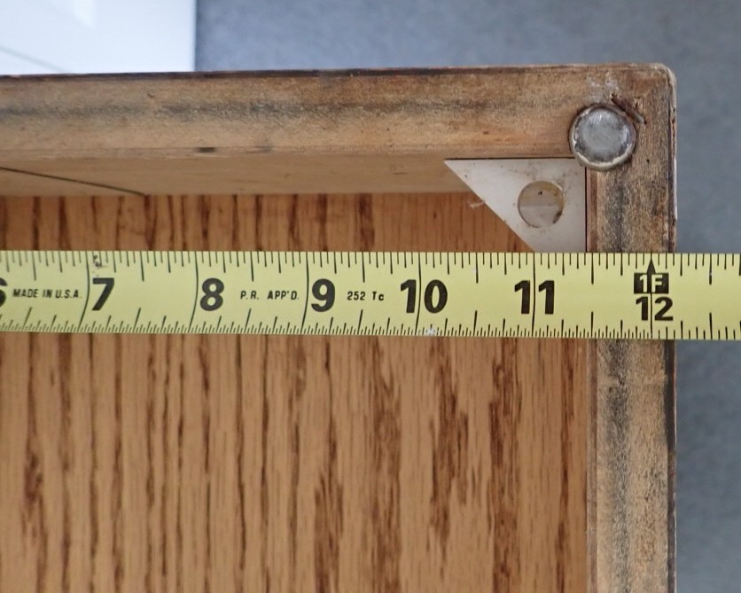 Single Klipsch Quartet Speaker Base in Good Condition