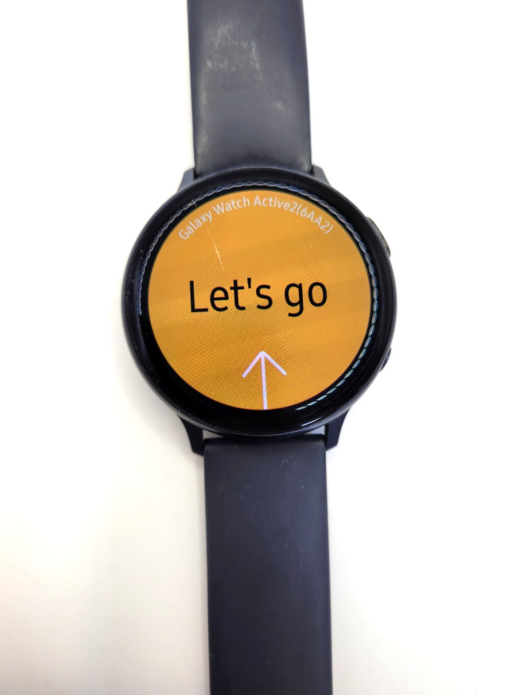 Samsung Galaxy Watch Active 2 - (FRONT SCREEN SCRATCH) Read Description