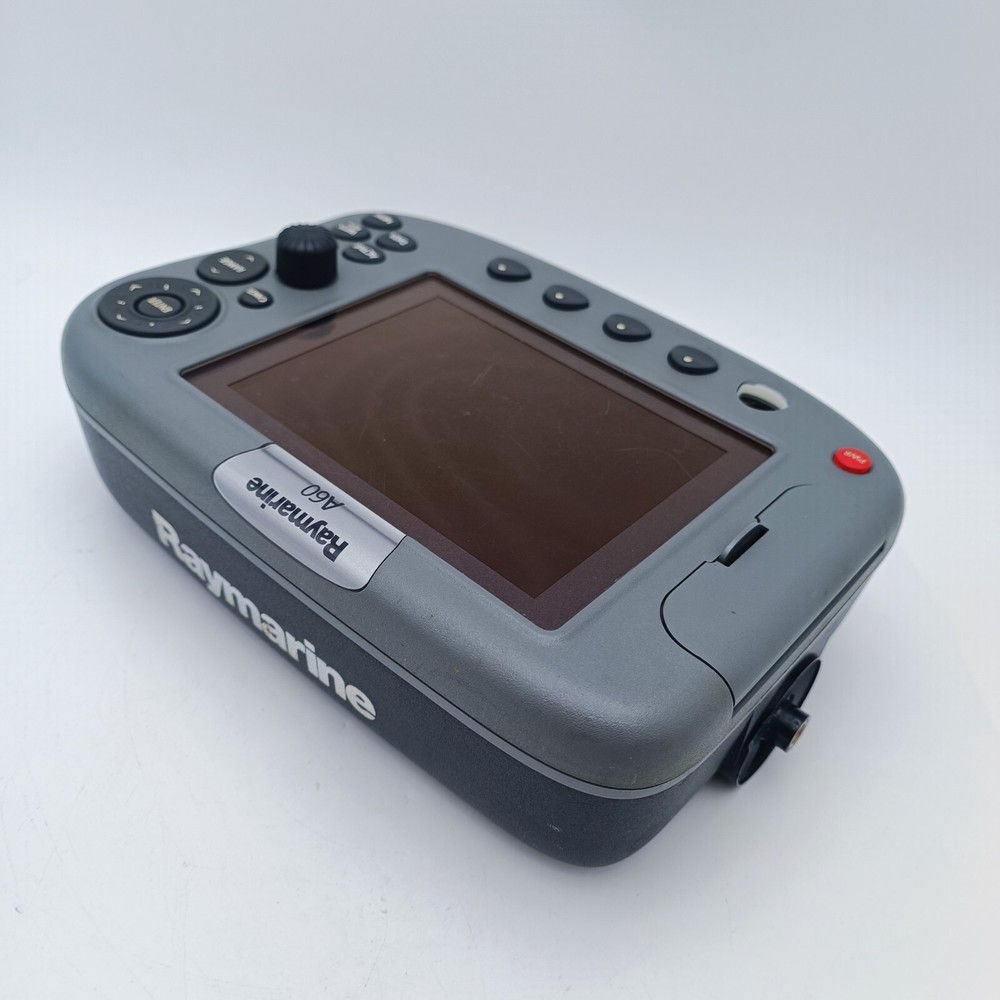 Raymarine A60 MFD Sonar Color Display Chartplotter GPS E33026 Navionics CF