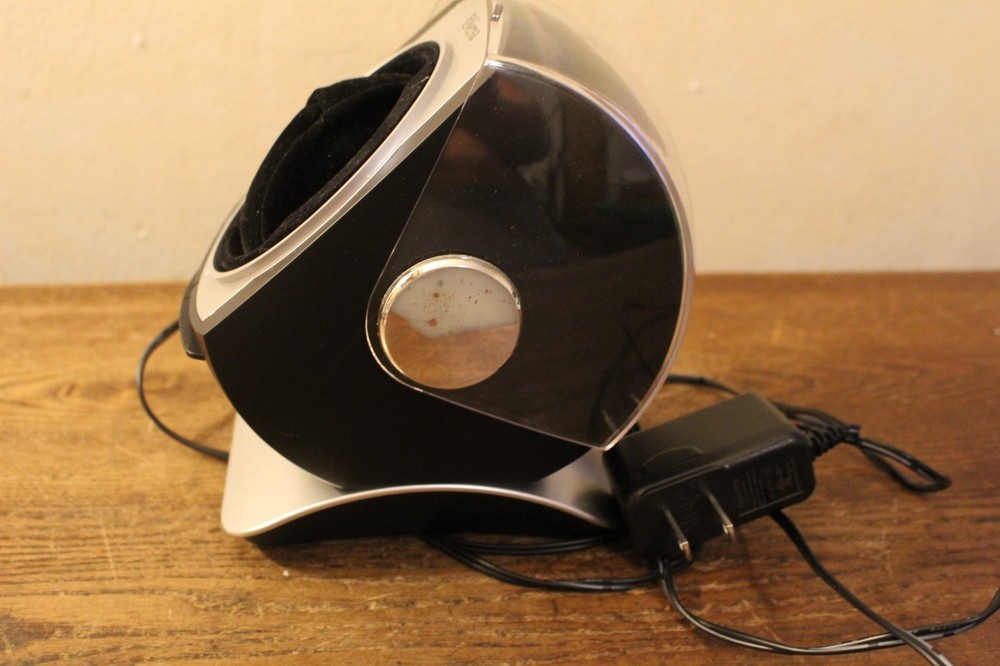 Versa Automatic Watch Winder with Rotating Plastic Shield-Four Settings