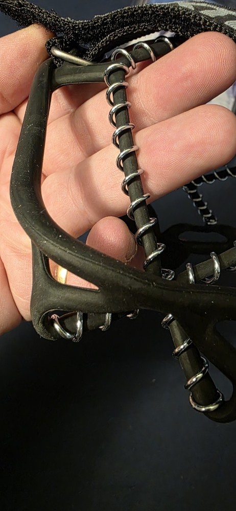 Yaktrax Pro Traction Device Black Size M Adjustable Spikeless Ultralight