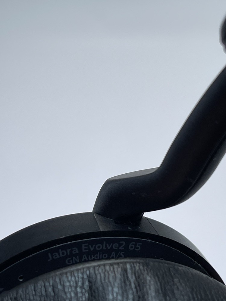 Jabra Evolve2 65 Wireless Headset With Charging Cord TESTED WORKING