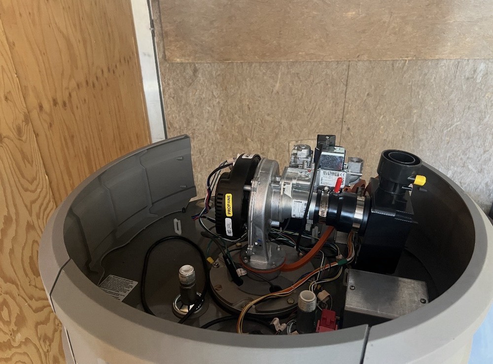 PROUG75-100P RU HE EC3 Ruud encore series LP gas (propane) 75 gallon