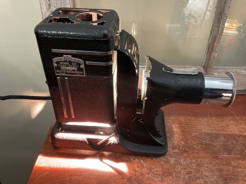 Vintage Slide Projector + Case Miniature Projector Model DK
