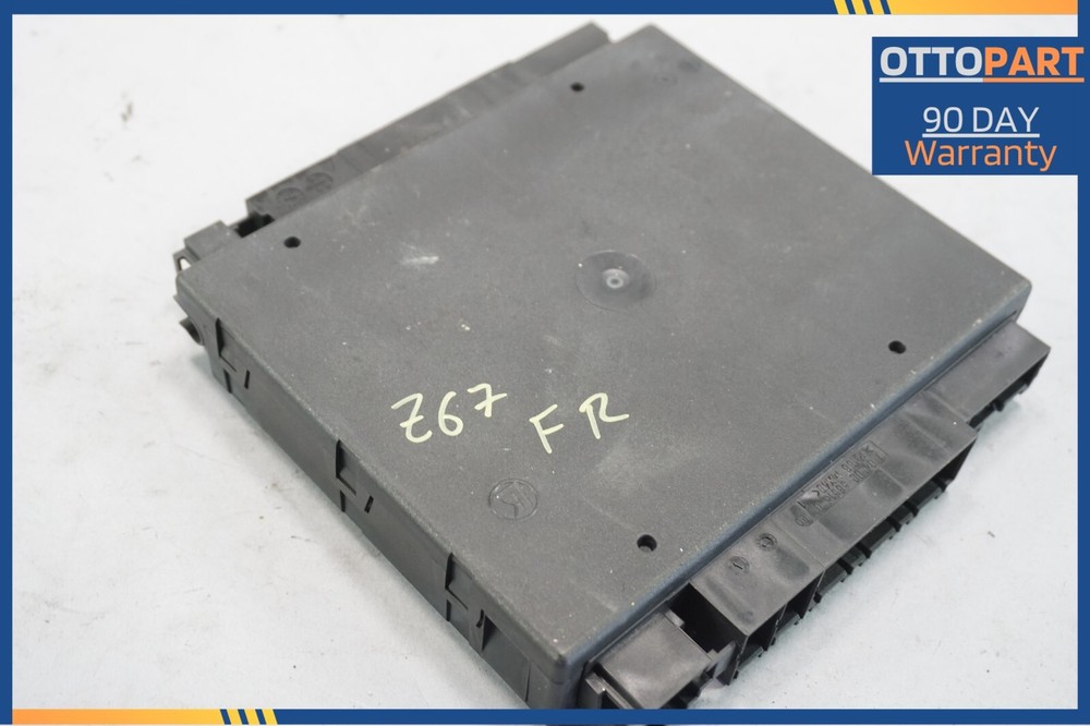 2004-2006 VW PHAETON - Front Right SEAT / Backrest Control Module 3D0959759B