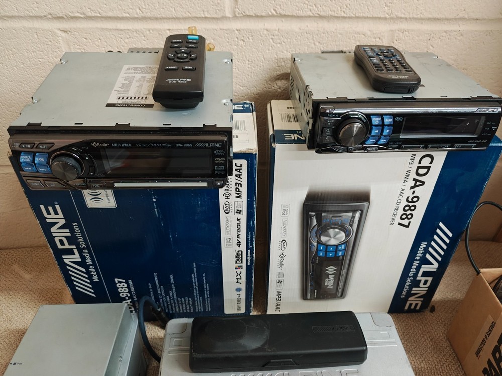 Alpine lot auto Stereo Equipment