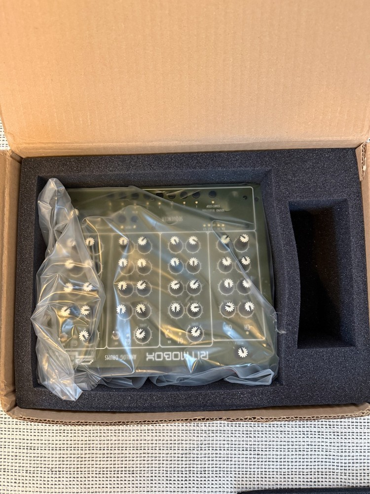 AVP SYNTH analog drum synthesizer Russian built 2020