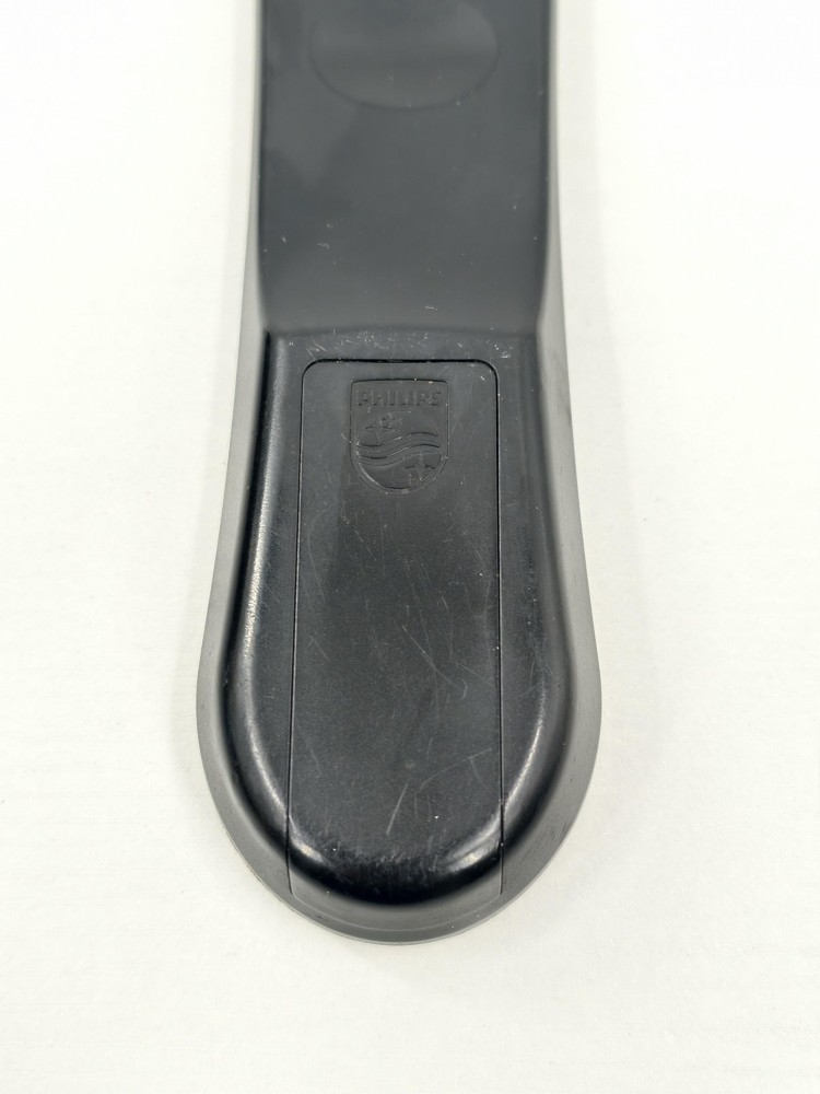 Philips SRP4222P/27 Remote Control White Wireless Replacement Universal Remote