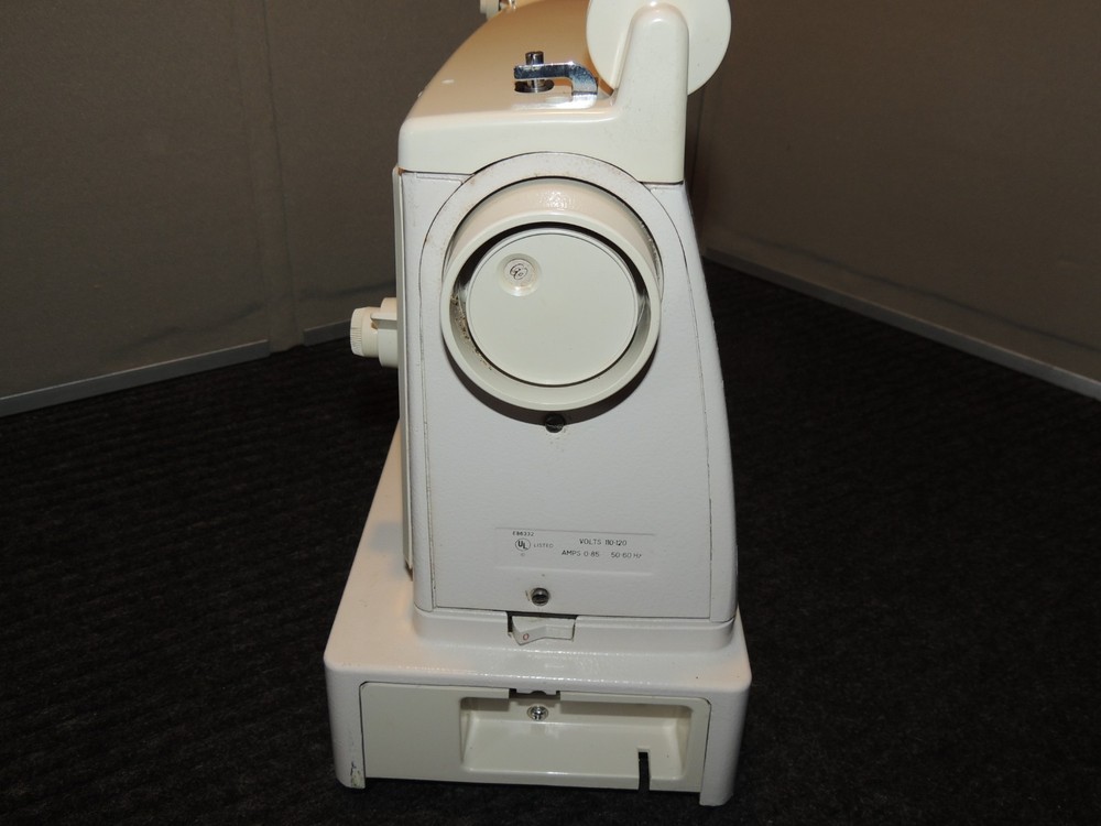 Finesse 834 Sewing Machine