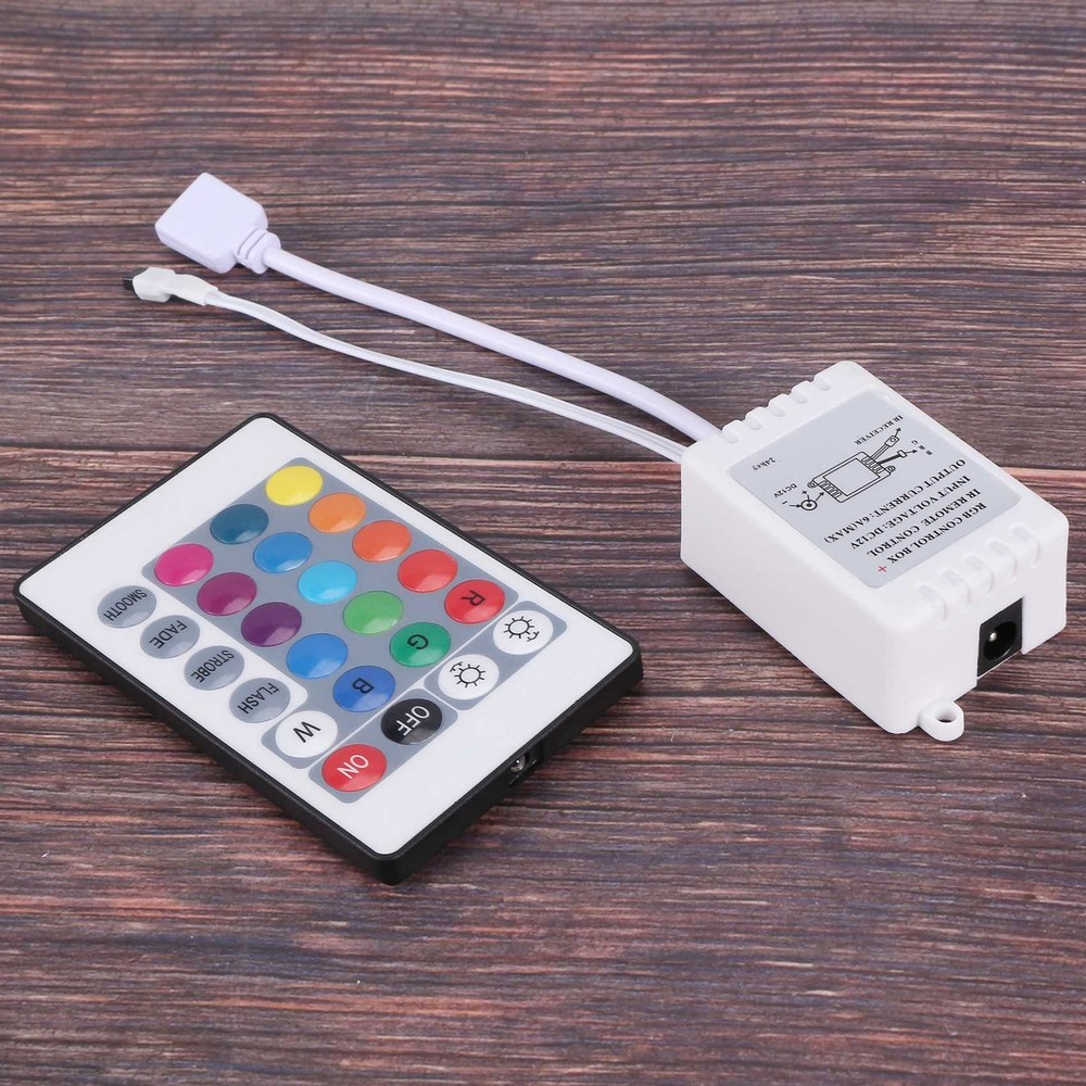 LED RGB Controller Control IR 24 keys white 12V J2N69096