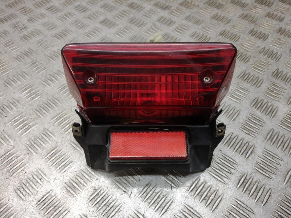 2010 YAMAHA YBR 125  Rear Tail Light