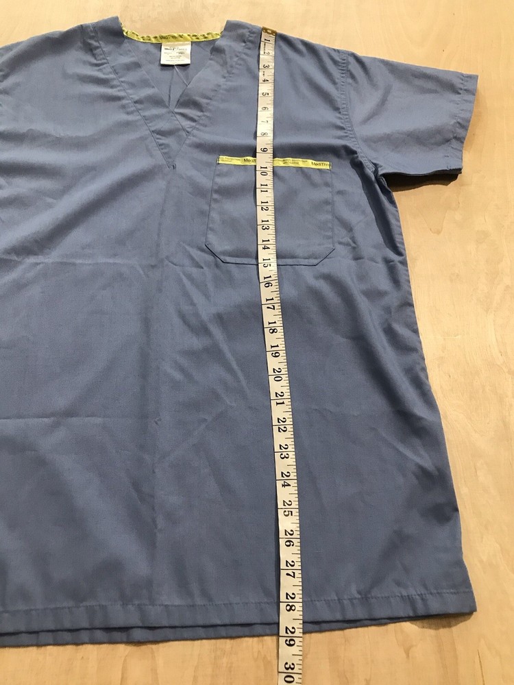 Medi Threads V-Neck Scrub Antimicrobial Top Size Small Blue