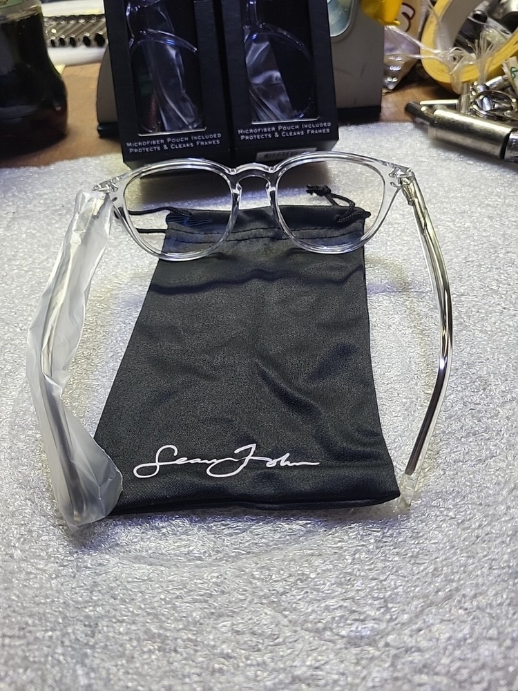 Blue Light Blocking Glasses SEAN JOHN Style Lenox, Clear. UV