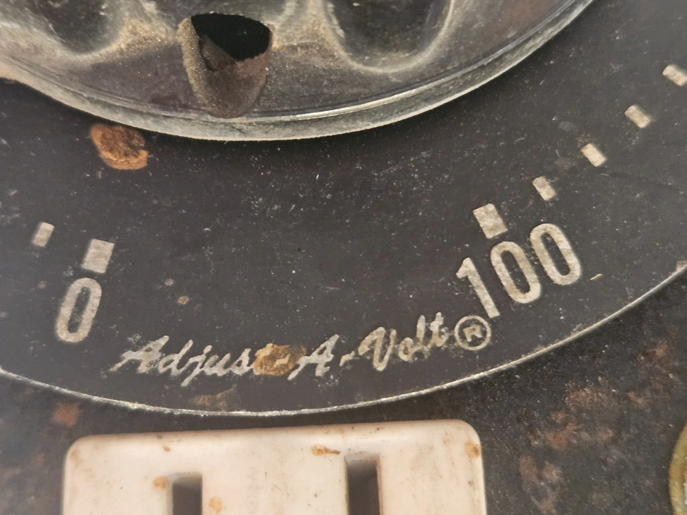Vintage Standard Electrical Adjust-A-Volt Variable Transformer Variac Untested