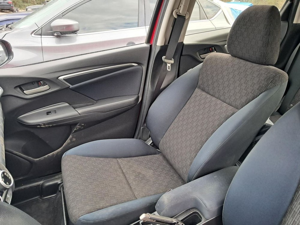 FIT 2016 Glove Box 4889536