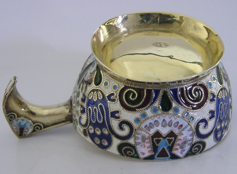 BEAUTIFUL RUSSIAN 84 SOLID SILVER GILT ENAMEL KOVSH CUP