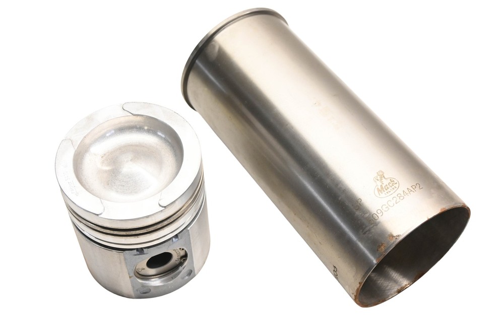 Mack 57GC376P2 Piston Cylinder NOS