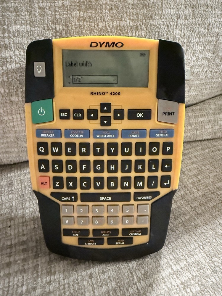 Dymo Rhino 4200 Handheld Portable Label Maker