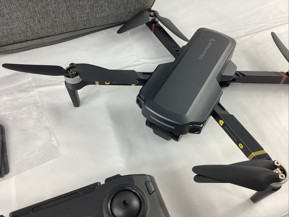 Snaptain P30 4K Drone with Camera, GPS, and Remote Controller Grey