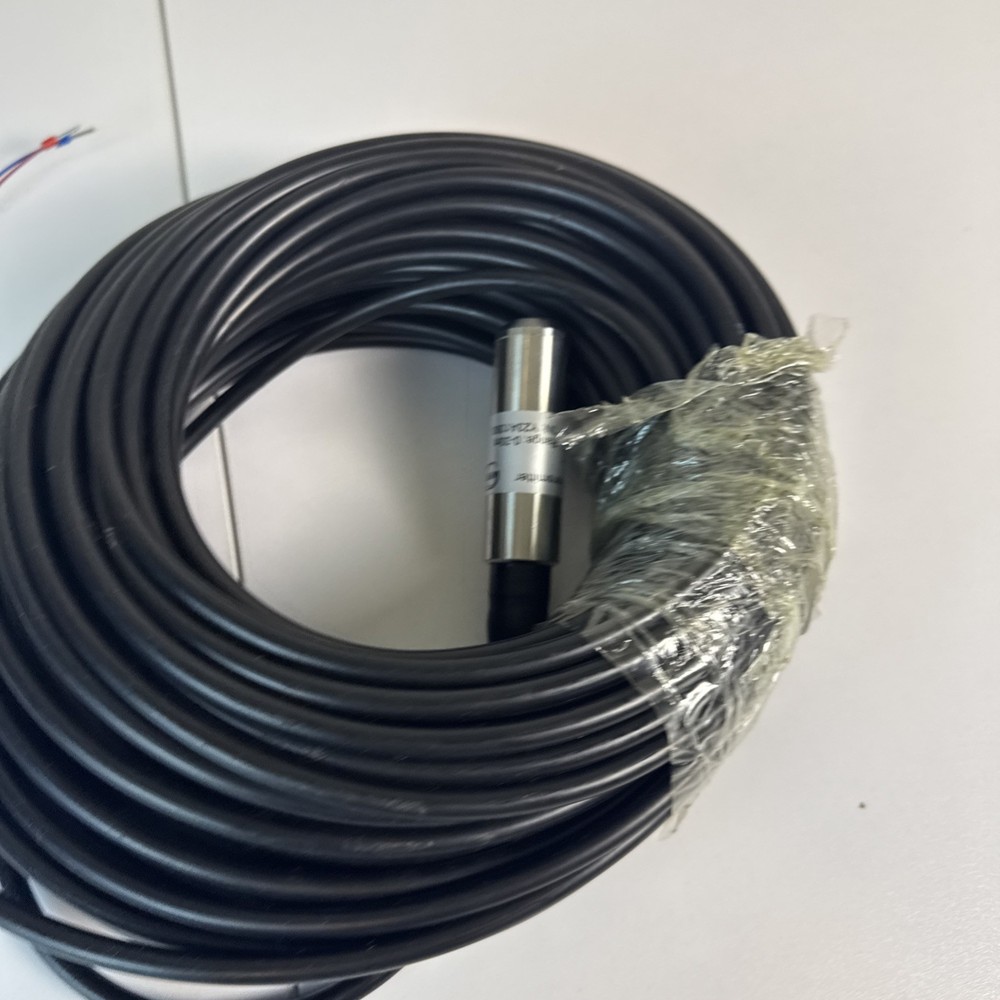 Submersible Level Transducer 4-20mA, 16ft depth range, 30 ft Cable, Transmitter